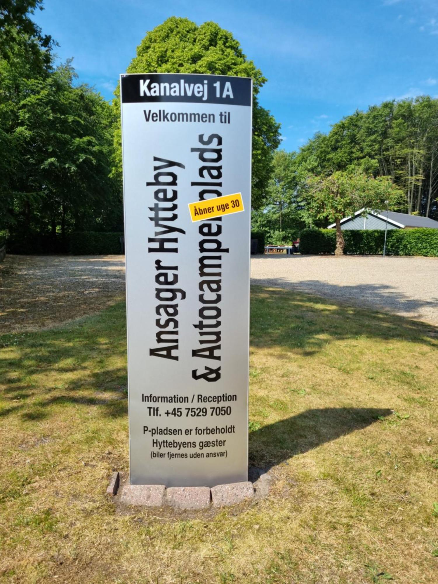 Ansager Hotel Og Hytteby ภายนอก รูปภาพ