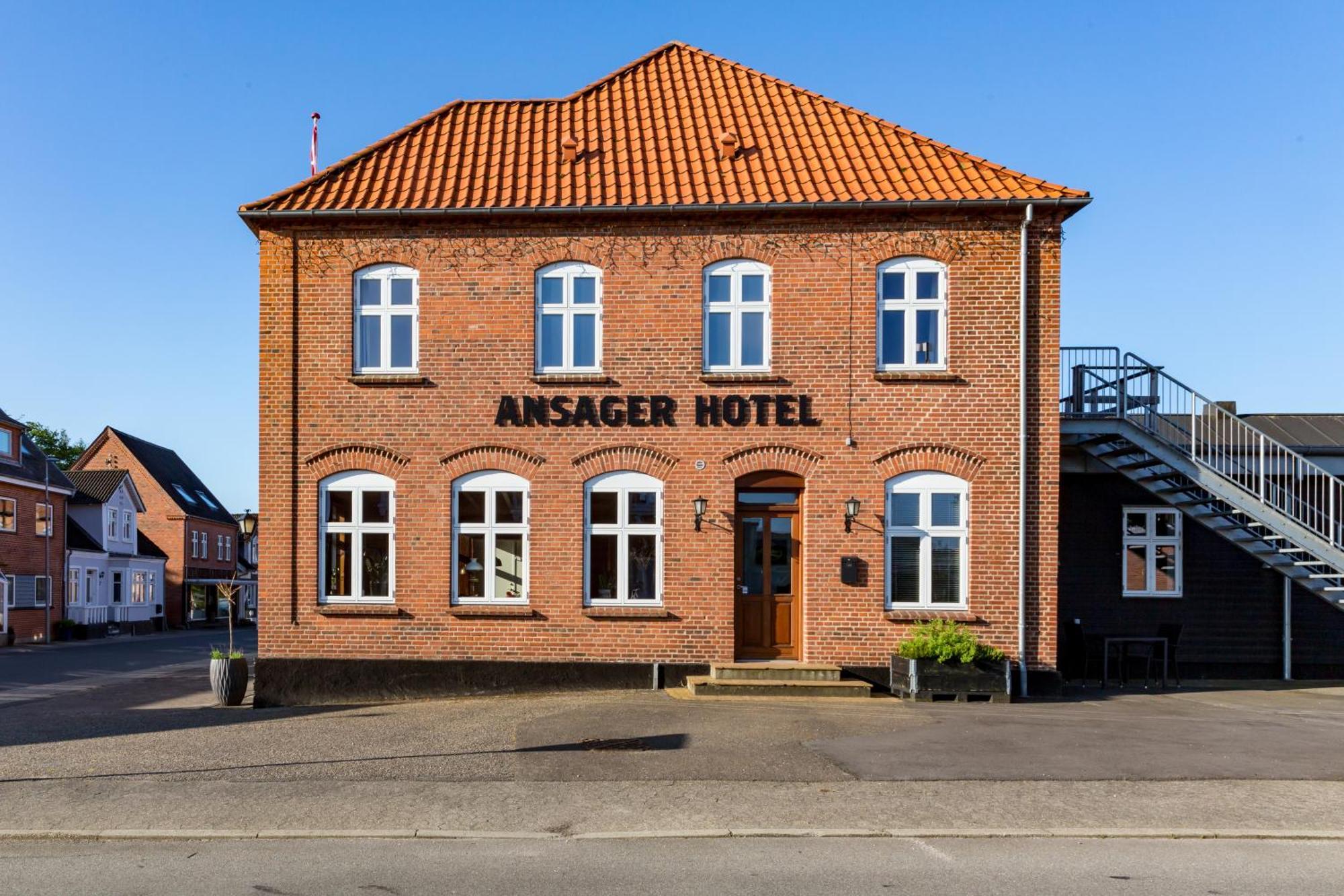 Ansager Hotel Og Hytteby ภายนอก รูปภาพ